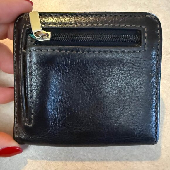 Fossil Logan Leather Small RFID Bifold Wallet - Picture 2 of 5